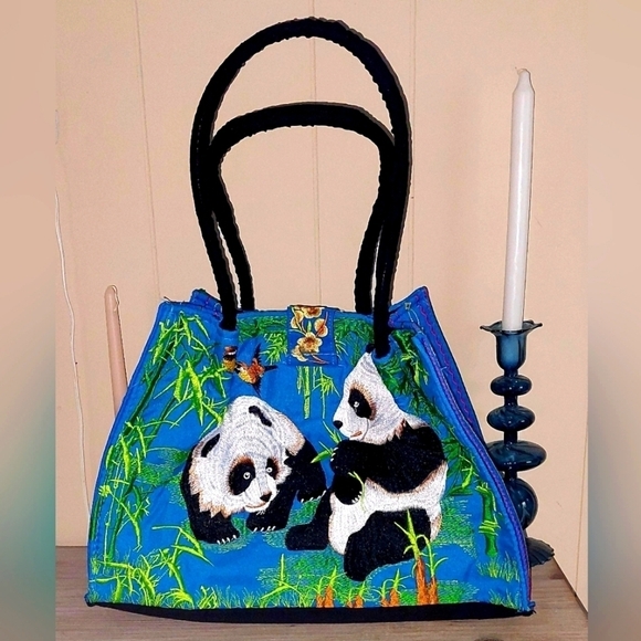 Panda Embroidered Purse Eating Bamboo Vibrant Colors - Like New Condition - Picture 2 of 8